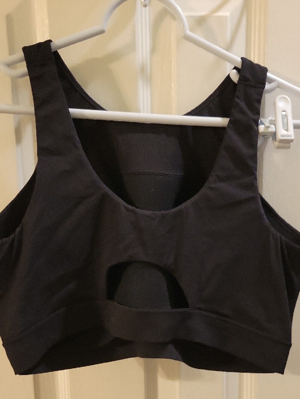 Set Of Two Soma Black Seamless Scoop Neck Sports Bras - Picture 7 of 7